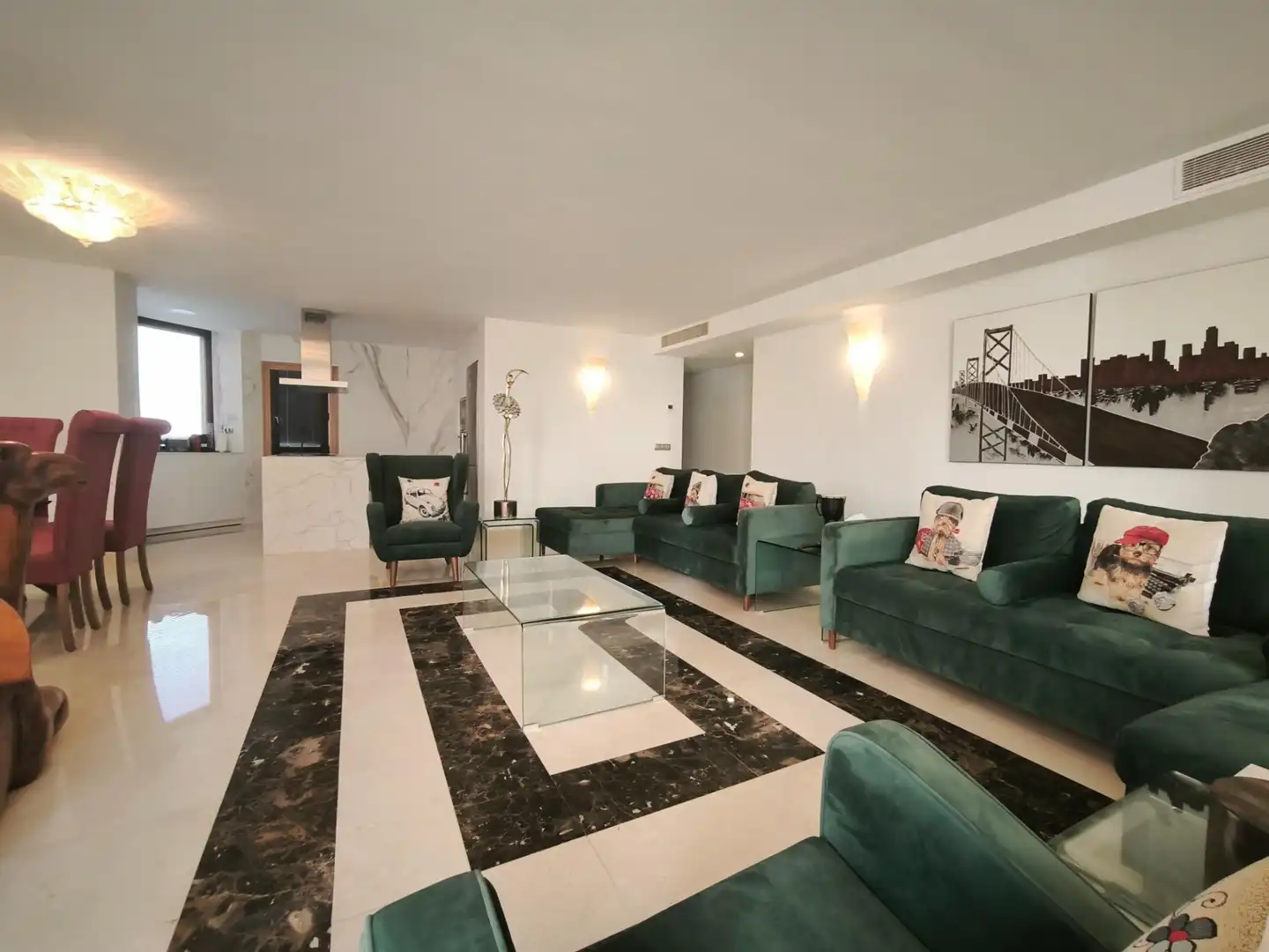 Piso con ascensor en venta en Avenida ALFONSO EL SABIO