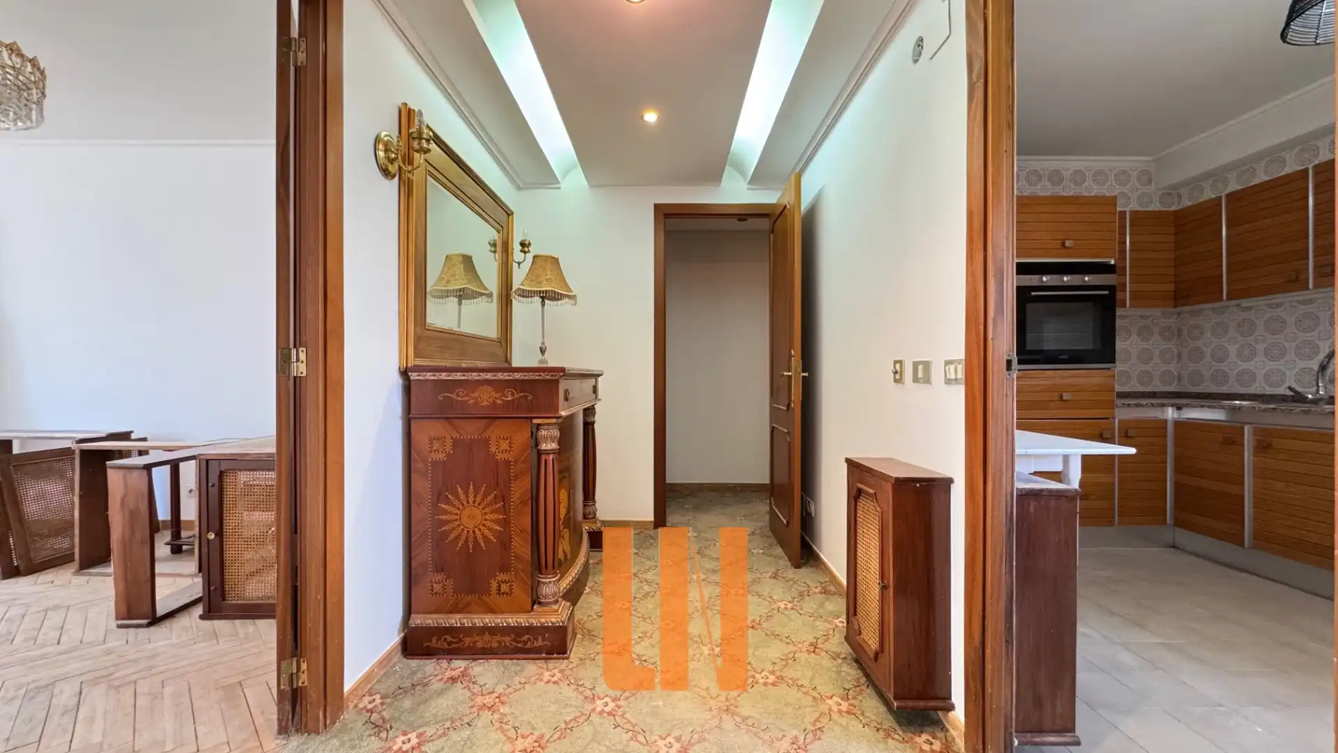 Piso en venta en A Coruña Capital  con Calefacción, Parquet y Trastero