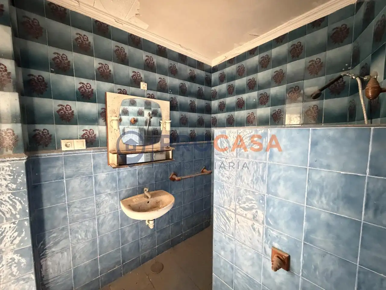 Bathroom of Houses for sale in El Coronil