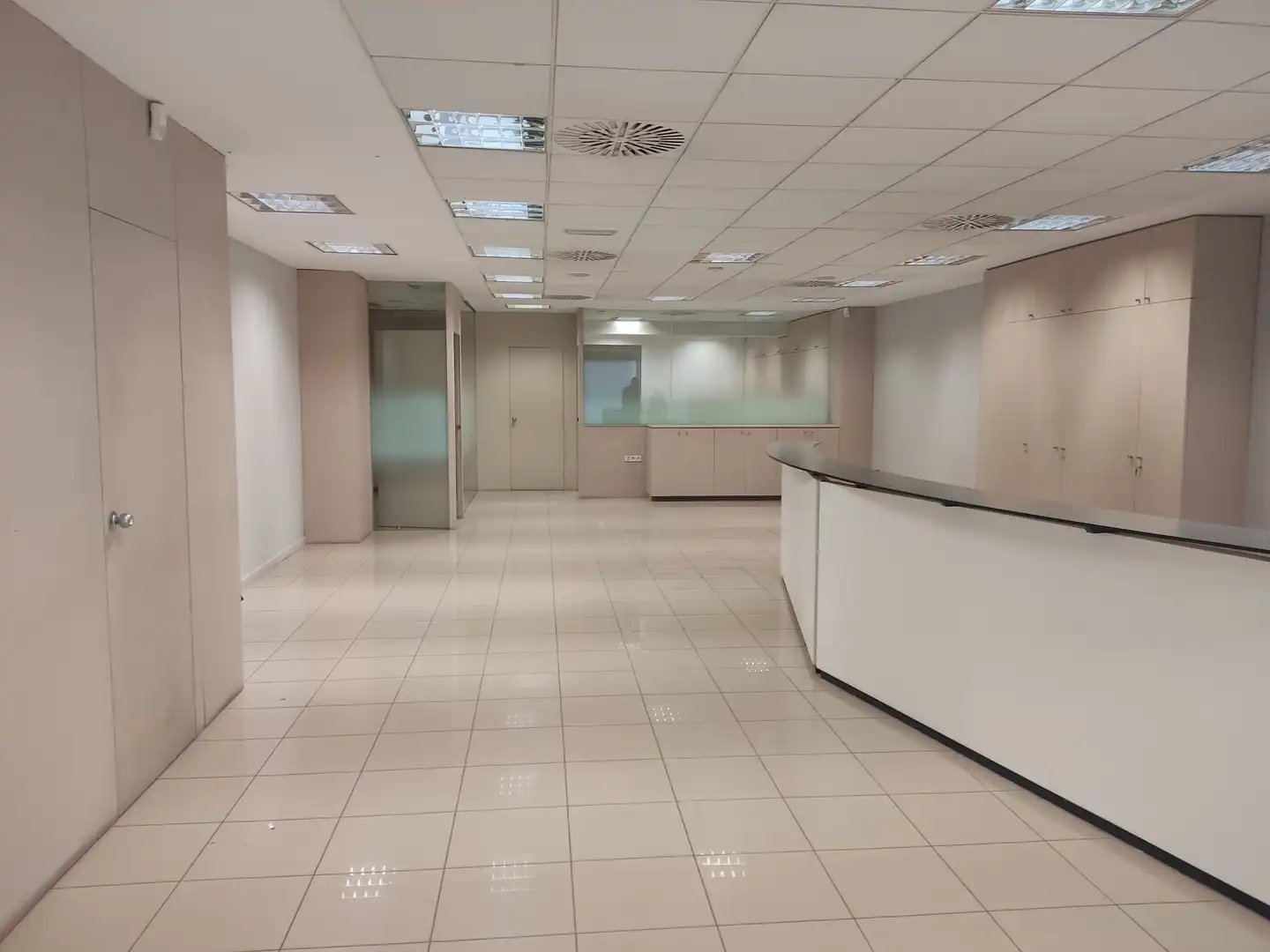 Local comercial en venta en Av Cataluña, Esq París, imagen 5