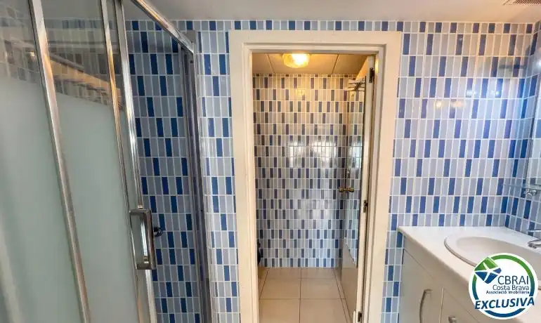 Studio with pool for sale in Avenida DE LA GOLA DE L'ESTANY 10 1 02 10, imagen 17