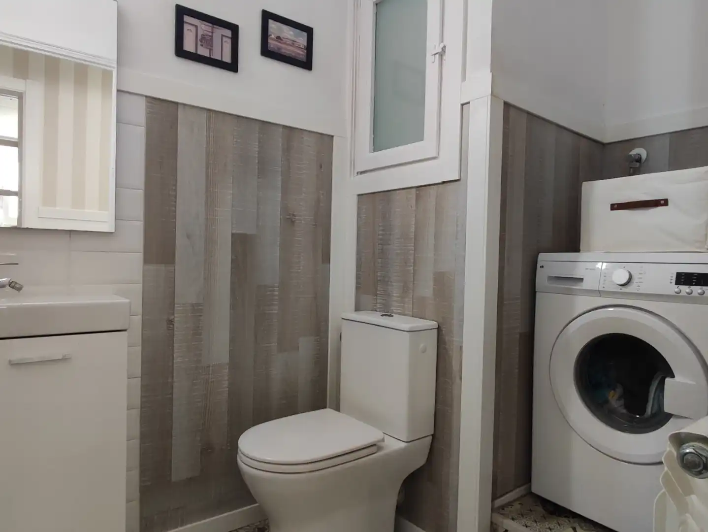 Bathroom of Flat for sale in El Vendrell  with Air Conditioner and Terrace