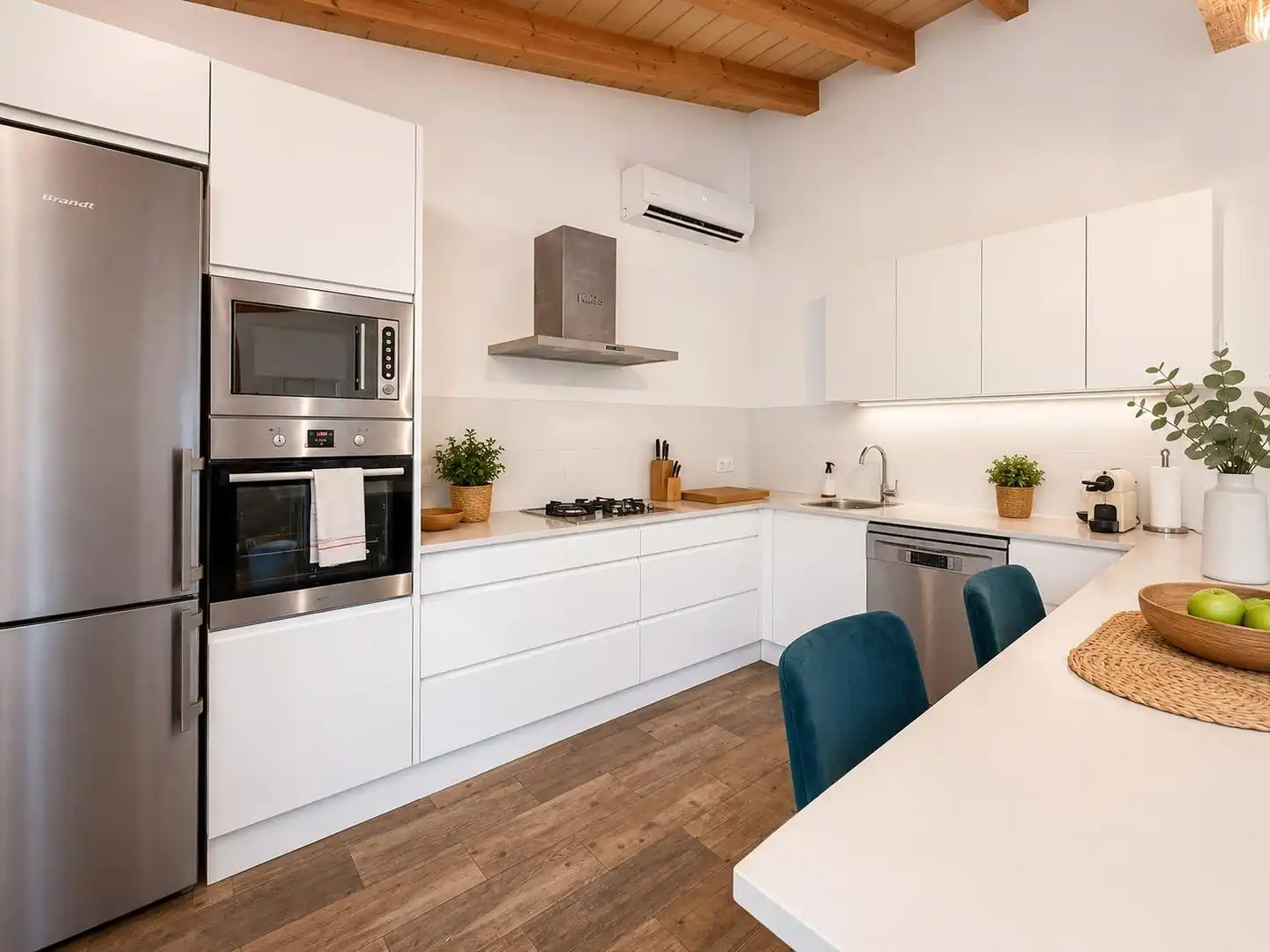 Cocina de Finca rústica en venta en Sencelles con Aire acondicionado, Jardín privado y Terraza