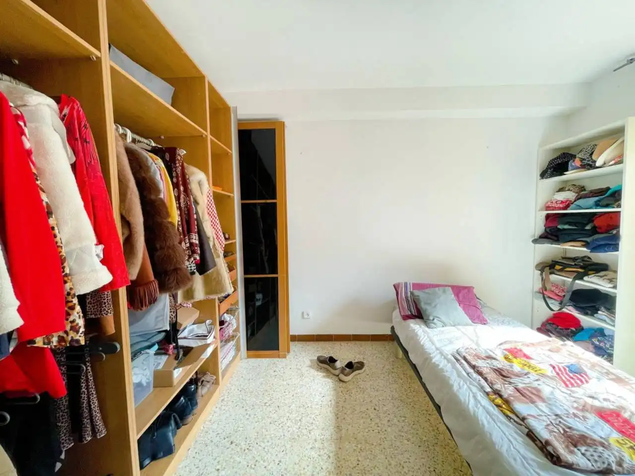 Habitación de Piso en venta en Cerdanyola del Vallès con Balcón