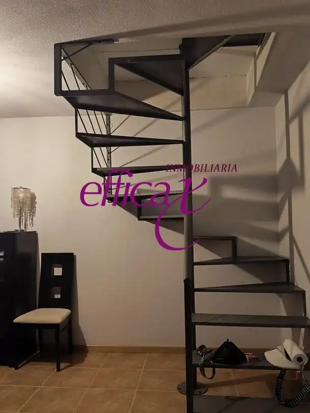 Dormitori de Casa o xalet en venda en Novés amb Aire condicionat i Calefacció