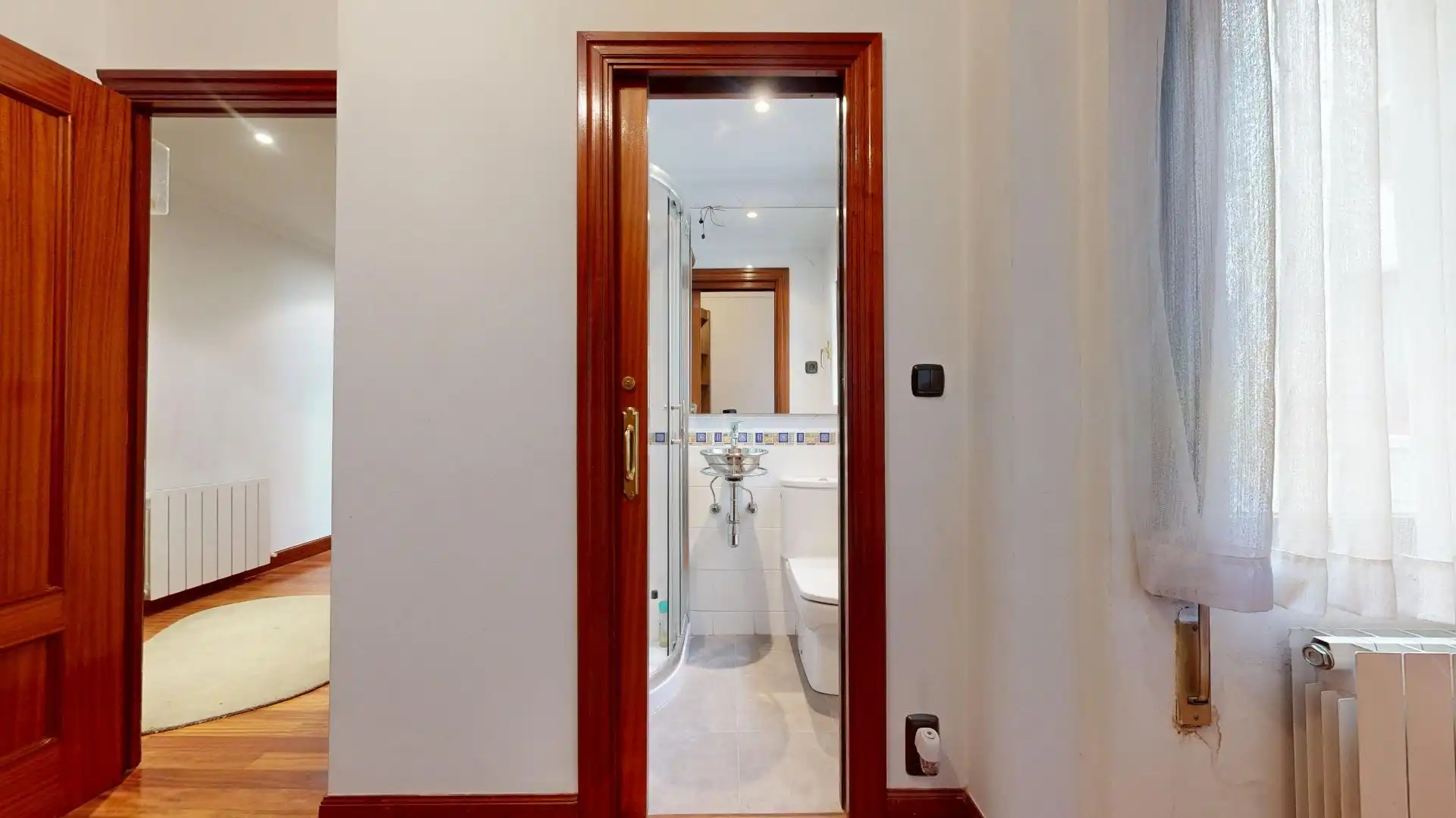 Bathroom of Flat for sale in Bilbao   with Heating
