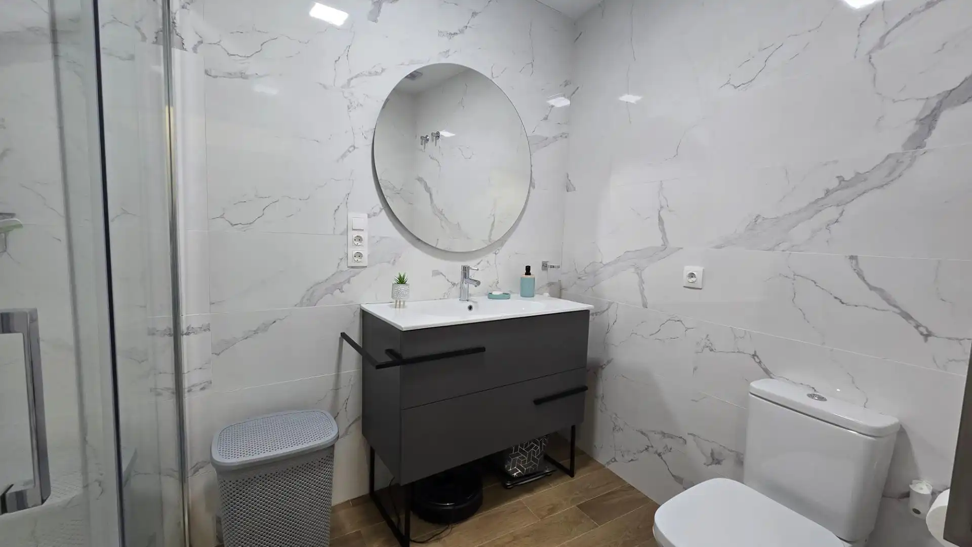 Baño de Casa o chalet en venta en Paterna con Aire acondicionado, Calefacción y Terraza