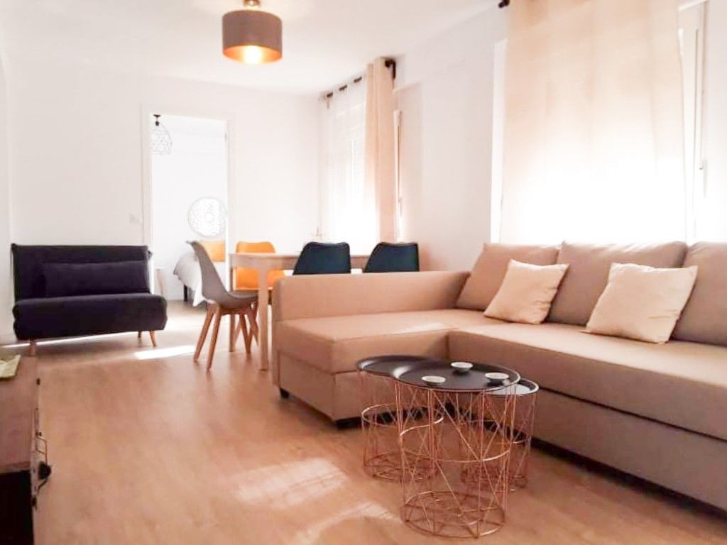 Sala de estar de Piso en venta en  Cádiz Capital