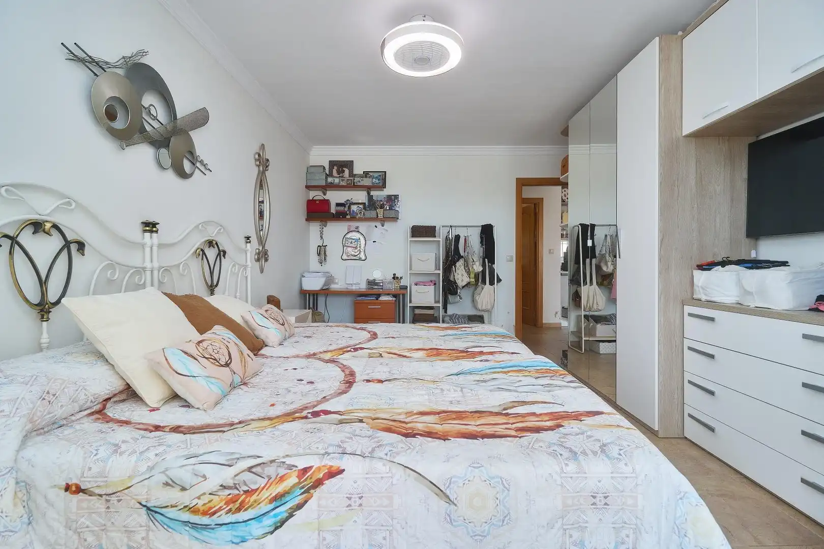 Chalet con piscina en venta en El Faro de Calaburra - Chaparral, imagen 17