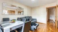 Living room of Flat for sale in  Madrid Capital  with Heating, Terrace and Balcony