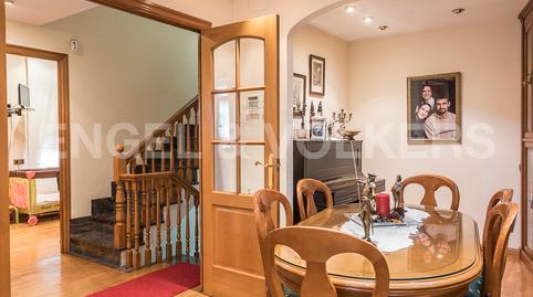 Foto 2 de Casa adosada en venda a El Guinardó, Barcelona