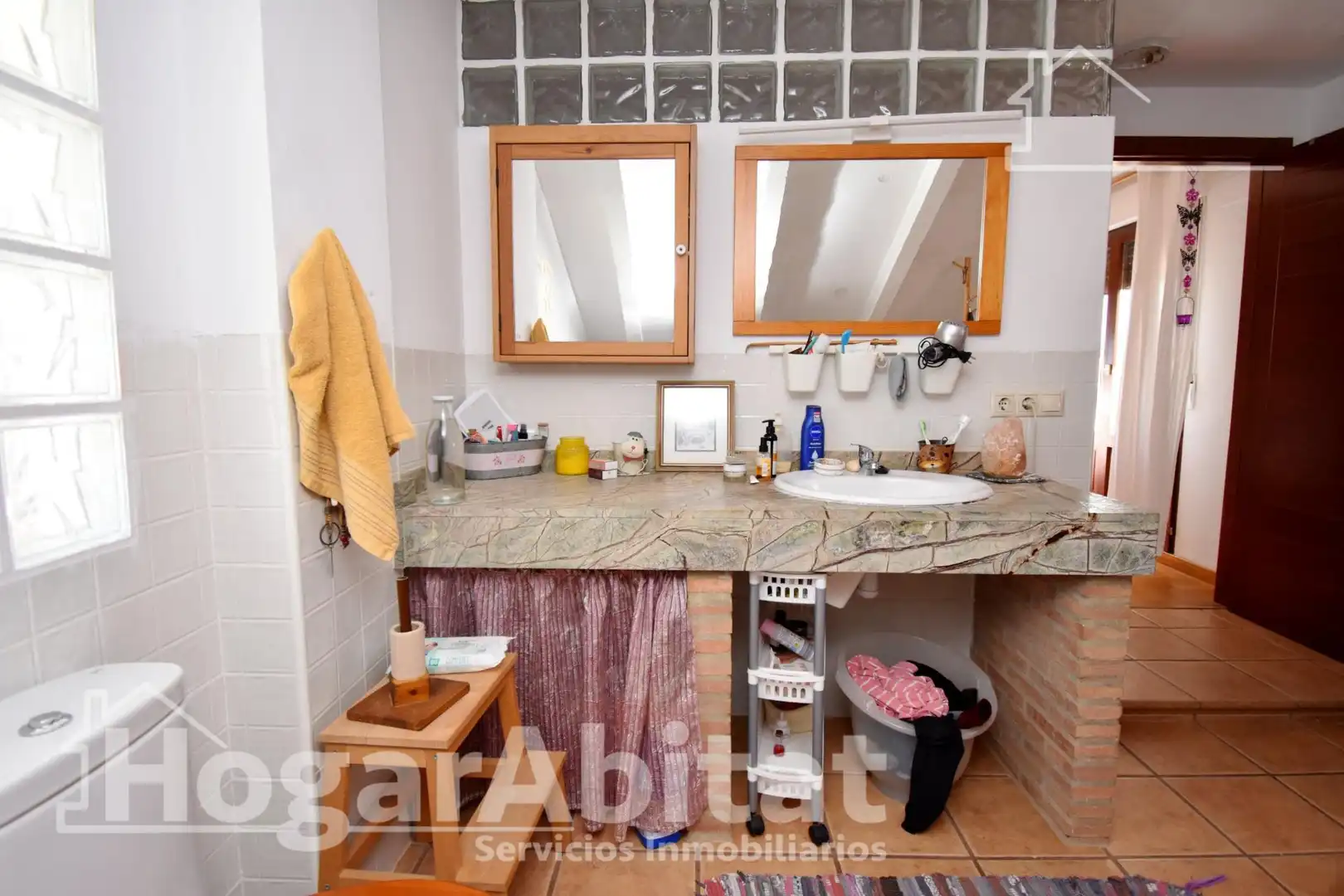 Bathroom of Houses for sale in Picassent  with Air Conditioner, Private garden and Terrace