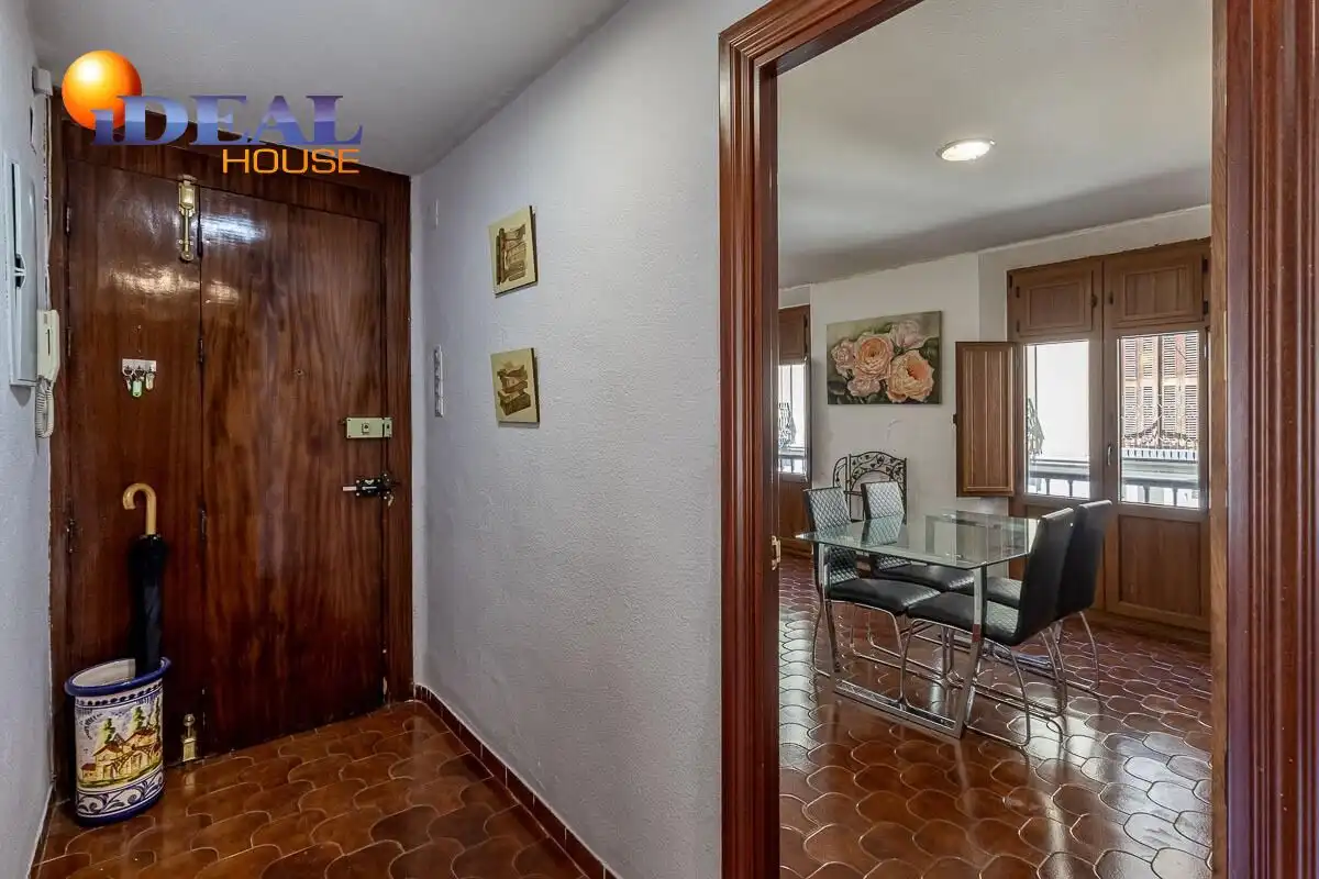 Flat with terrace for sale in Calle SAN ANTON 33, imagen 4