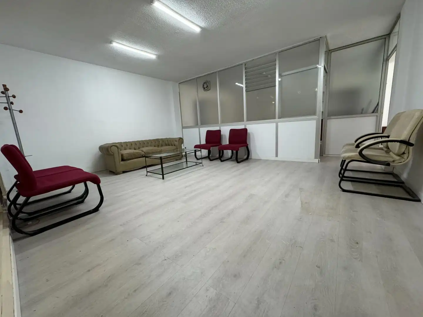 Bureau avec ascenseur à vendre à trinidad grund, imagen 28