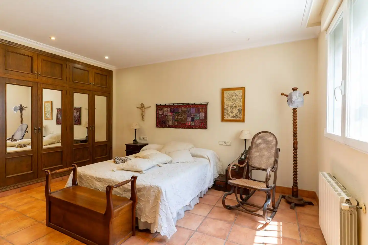 Dormitori de Casa o xalet en venda en Elche / Elx amb Calefacció, Terrassa i Traster