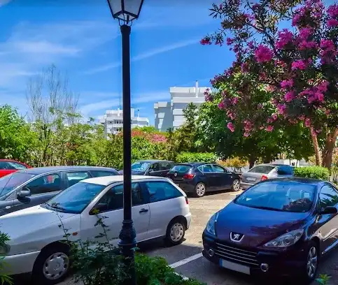Aparcament de Estudi en venda en Benalmádena amb Aire condicionat i Moblat