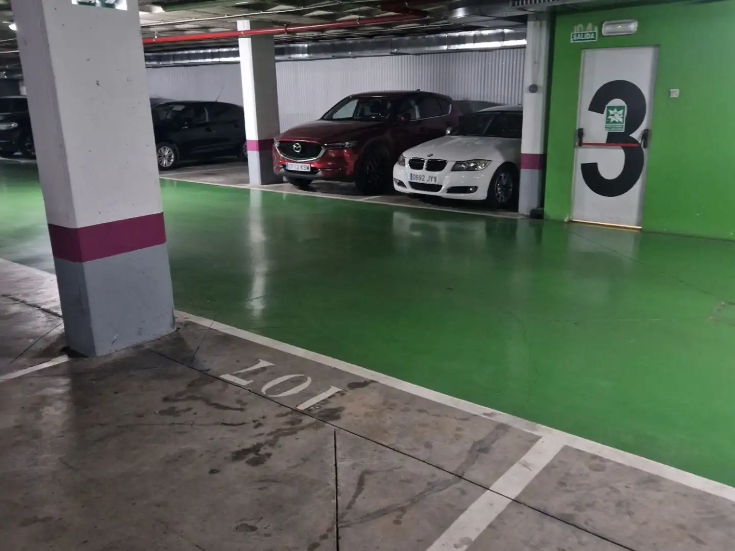 Parking of Garage for rent in Centro