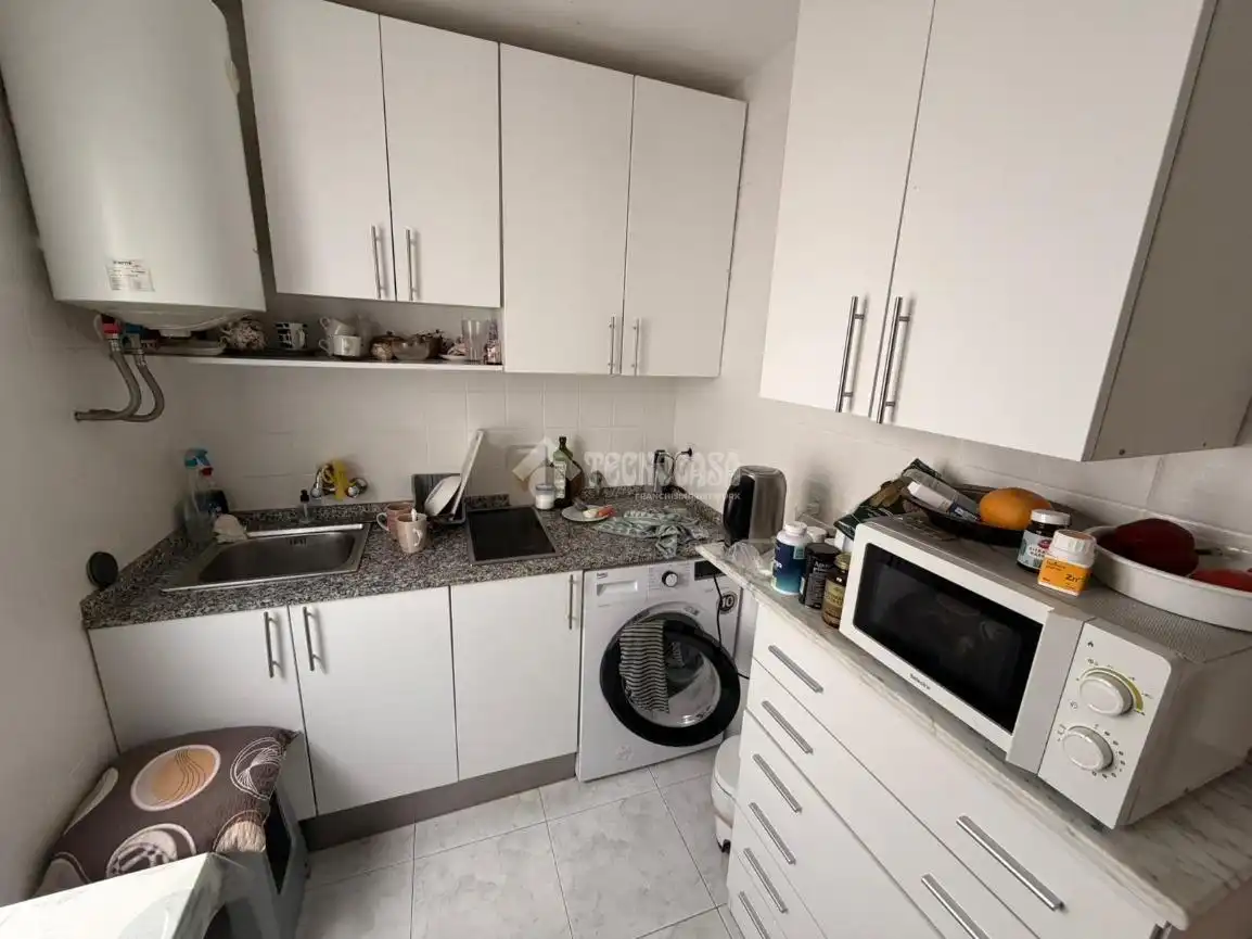 Cocina de Piso en venta en Sevilla con Aire acondicionado