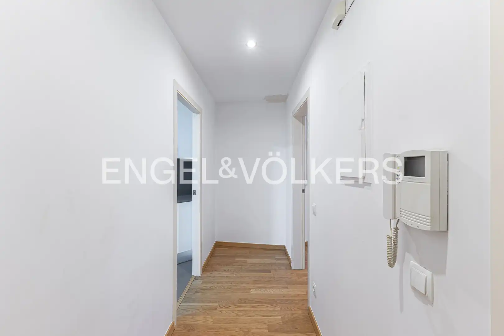 Piso en venta en Barcelona con Aire acondicionado, Calefacción y Parquet