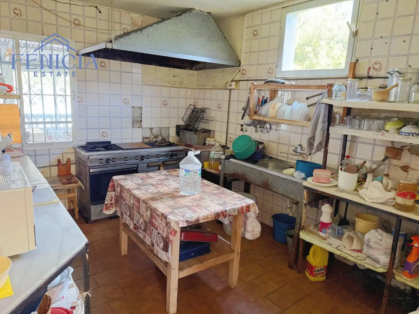 Kitchen of Country homes for sale in Almuñécar  with Terrace and Storage room