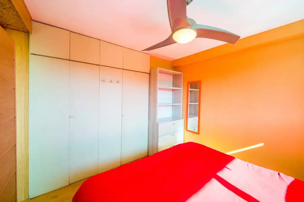 Habitación de Piso en venta en Castell d'Aro, Platja d'Aro i s'Agaró con Calefacción, Amueblado y Balcón