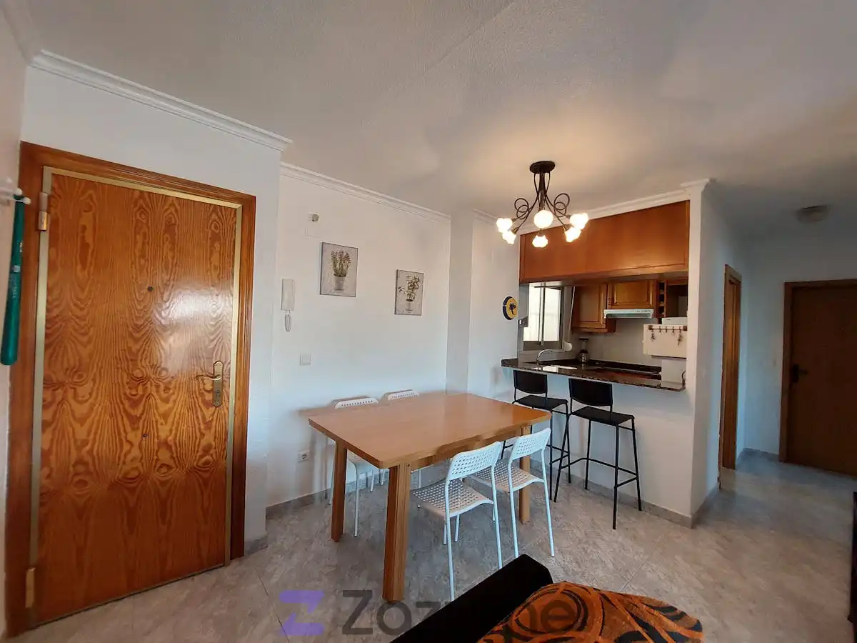 Piso de alquiler en Av. D'Escandinàvia, Gran Vista - Olivo de Oro