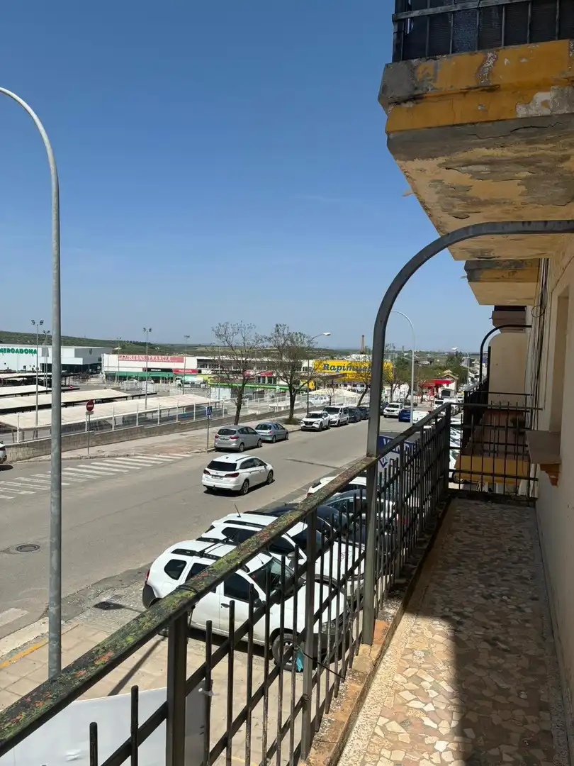Pis en venda a Avenida ASUNCION DE LA, Morón de la Frontera