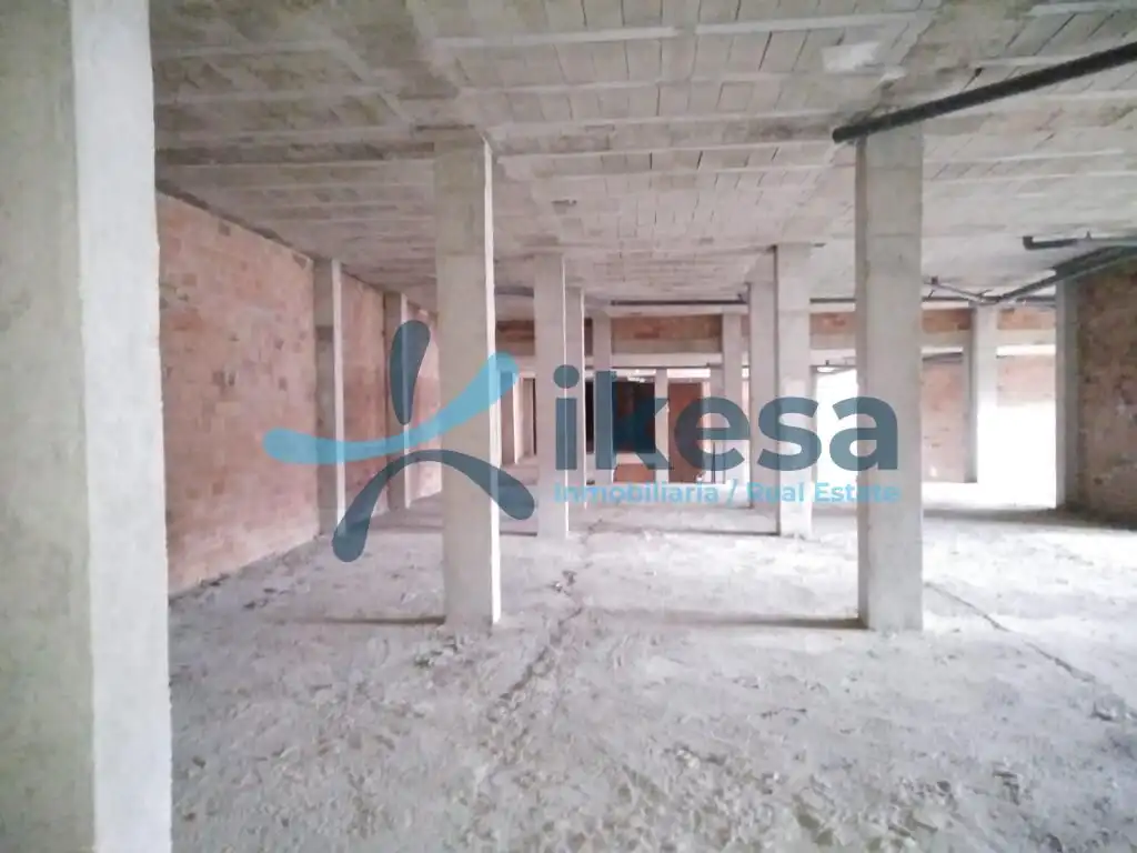 Local comercial en venda a Torredelcampo, imagen 4
