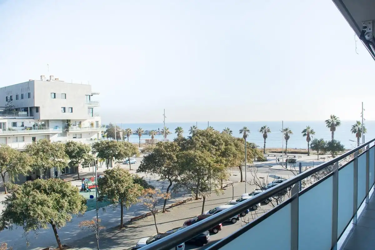 Exterior view of Flat for sale in Badalona  with Air Conditioner, Heating and Parquet flooring