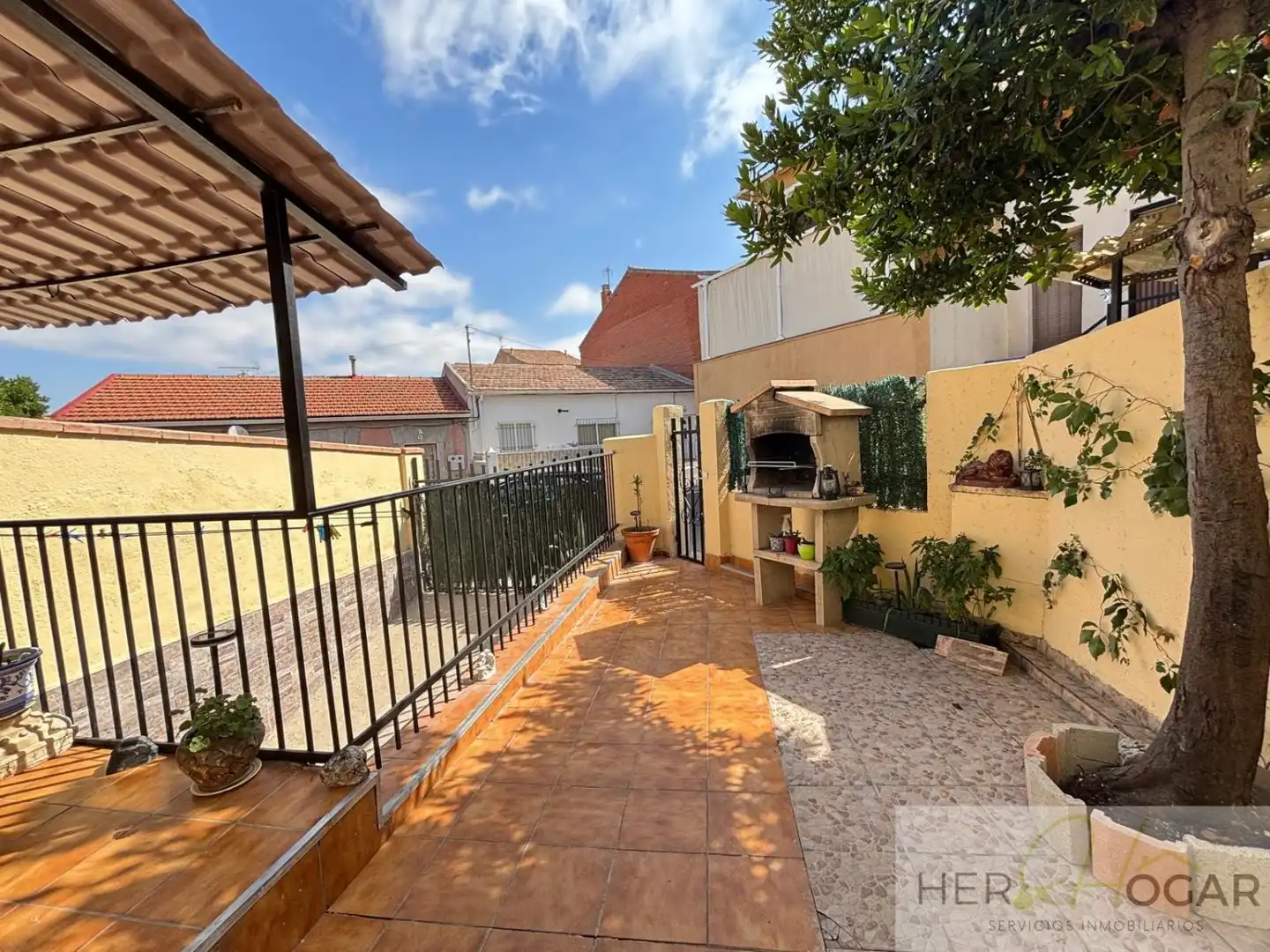 Terrassa de Casa o xalet en venda en Olías del Rey amb Aire condicionat, Calefacció i Jardí privat