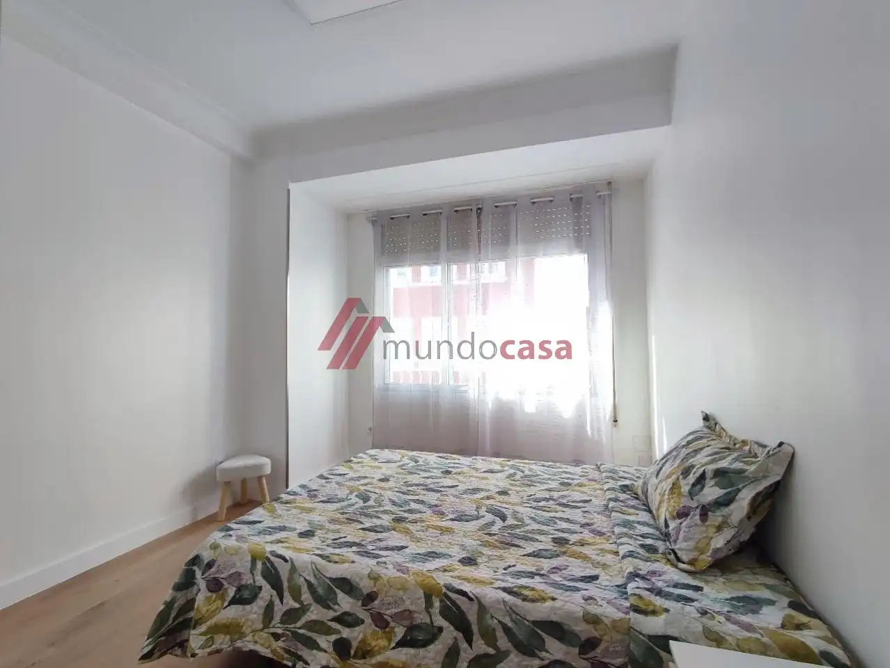 Schlafzimmer von Wohnung zur Miete in Narón mit Heizung und Möbliert