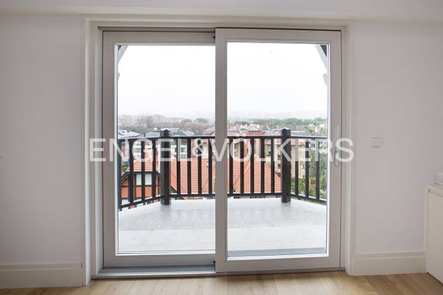 Ático en Alquiler en Neguri