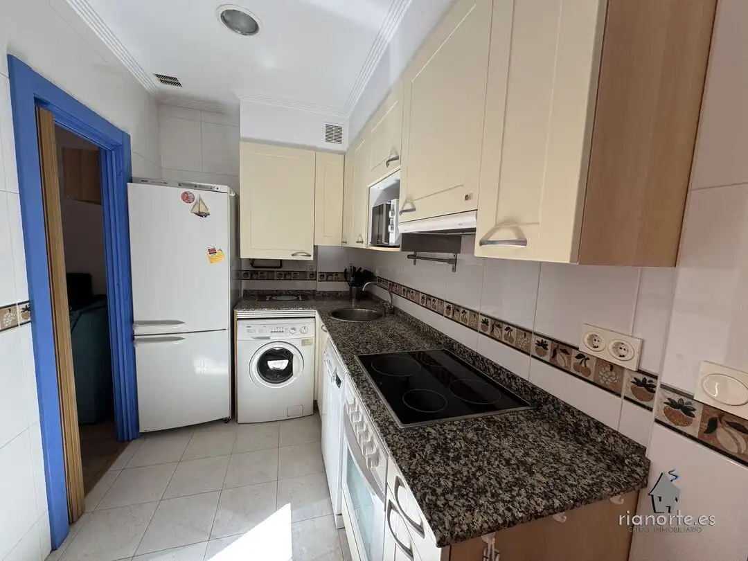 Cuina de Apartament en venda en Ribadesella amb Calefacció i Terrassa
