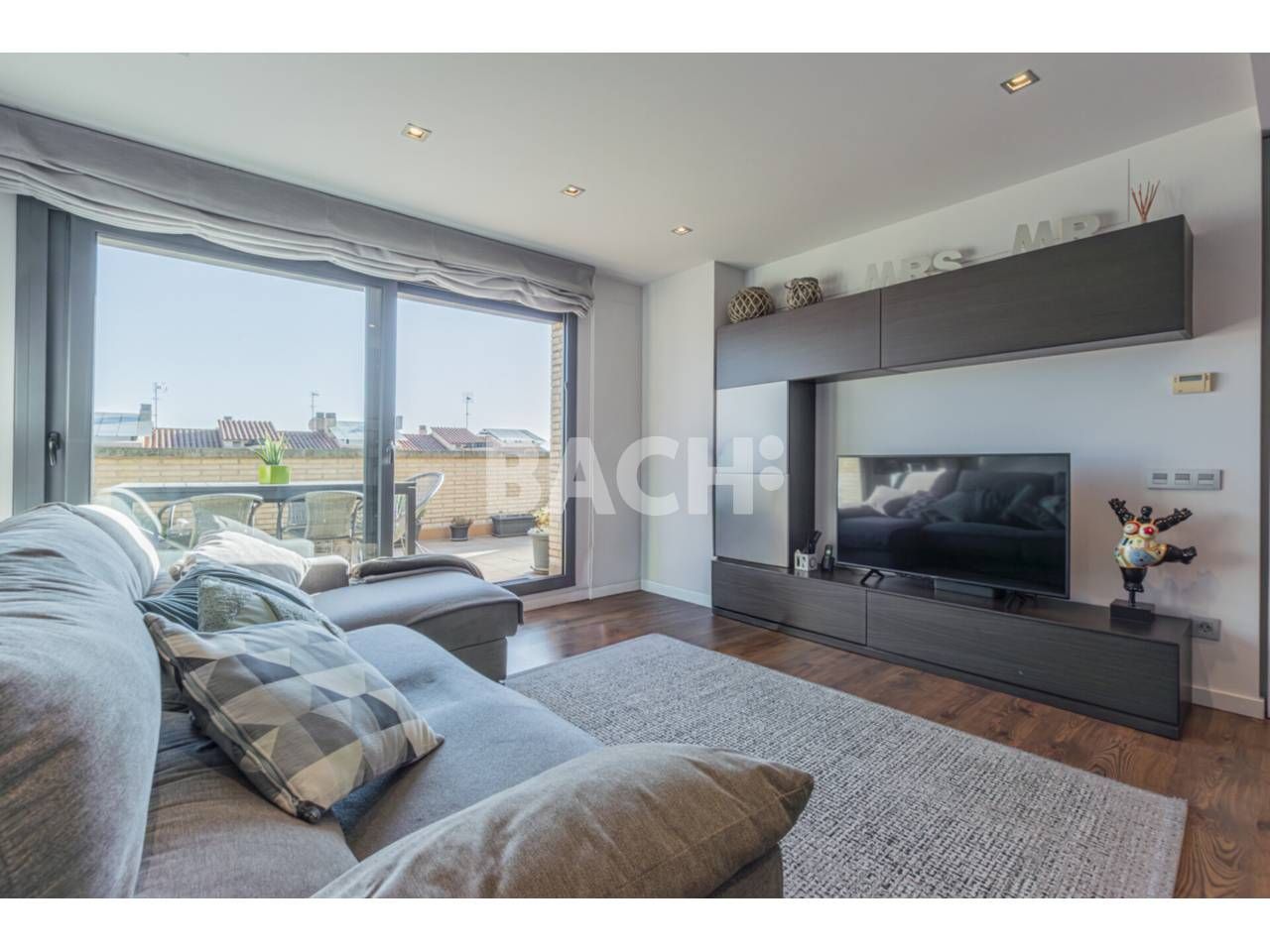 Sala de estar de Dúplex en venta en Vic con Aire acondicionado, Calefacción y Parquet