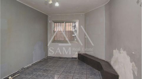 Photo 2 of Ground floor for sale in Santa Rosa, Santa Coloma de Gramenet