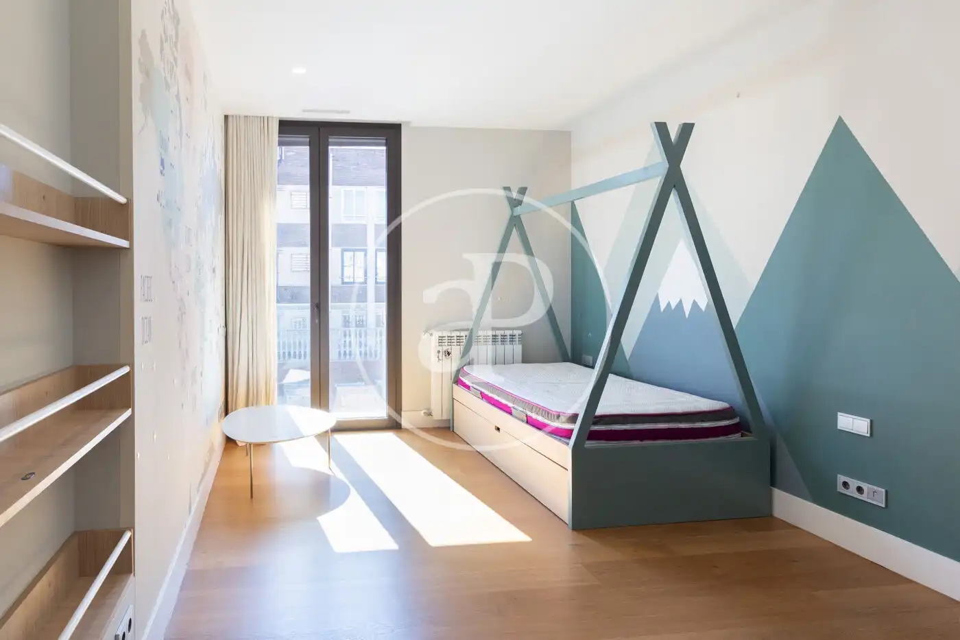 Habitación de Piso de alquiler en Barcelona con Aire acondicionado, Calefacción y Jardín privado