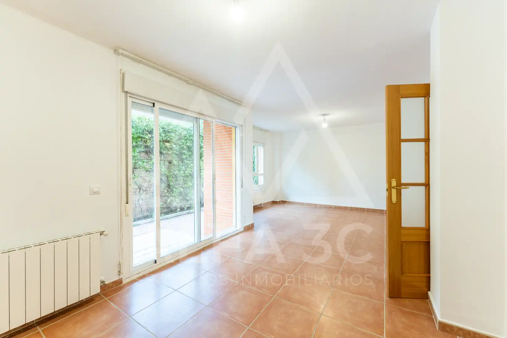 Sala de estar de Casa o chalet en venta en Venturada con Aire acondicionado, Calefacción y Jardín privado