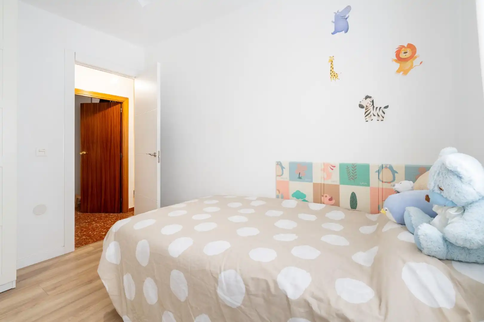 Habitación de Piso en venta en Almería con Aire acondicionado, Calefacción y Terraza