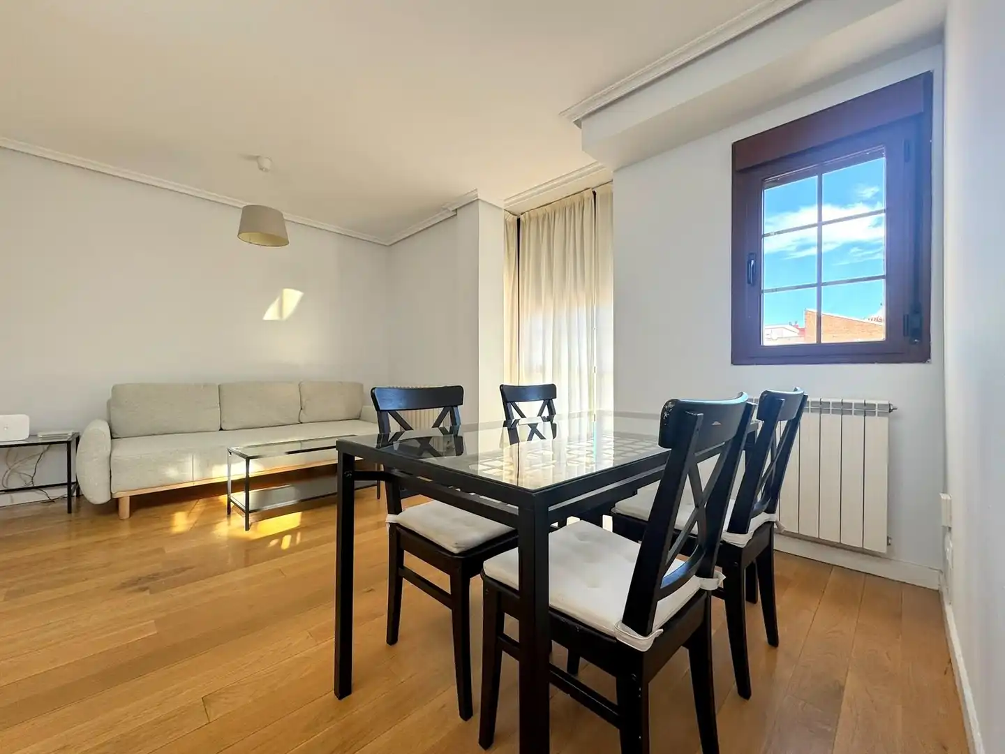 Esszimmer von Dachboden zur Miete in Barrio de Salamanca