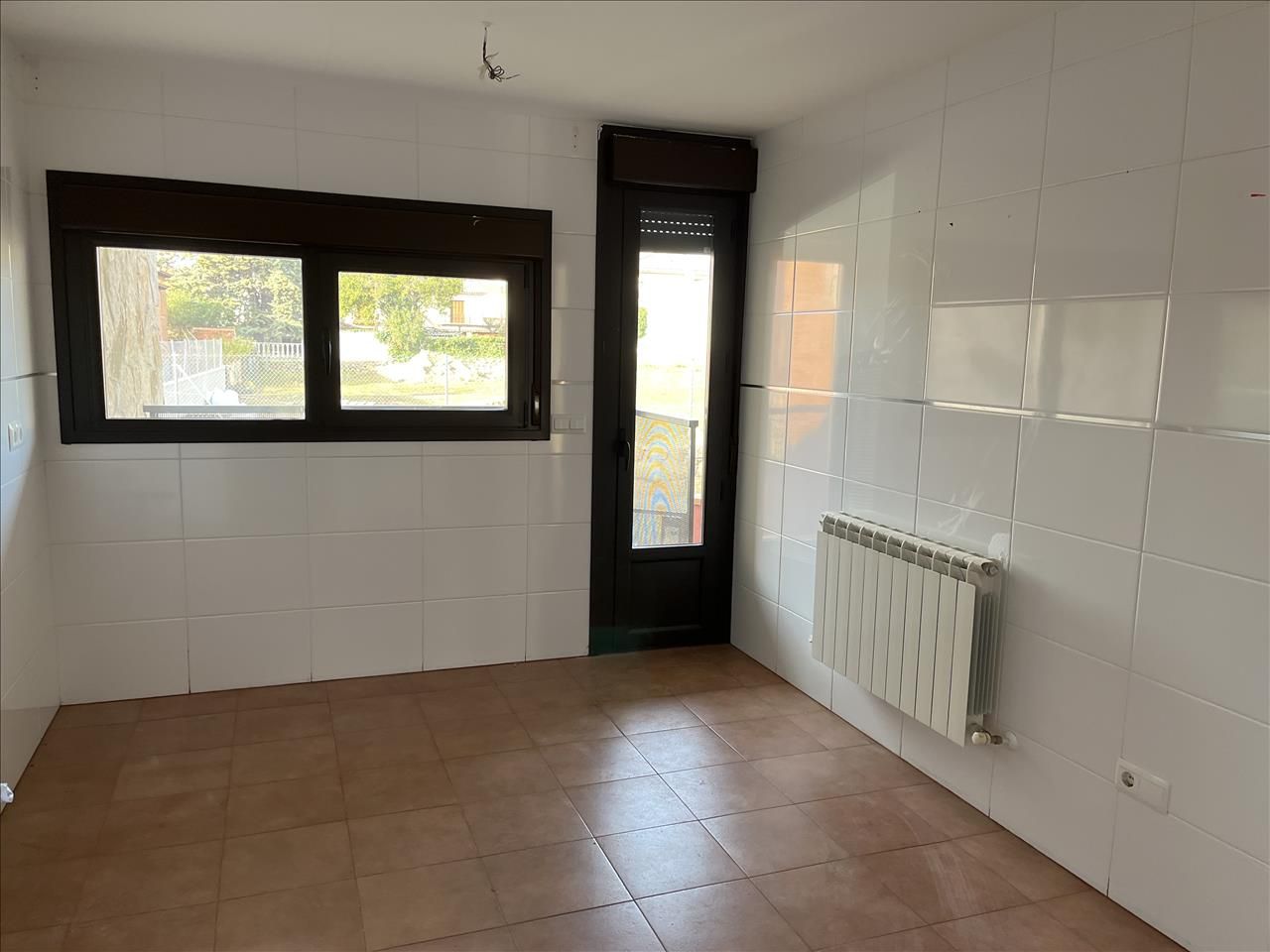 Casa adosada en venda a ACAD.D.JOSE ALBERTO RGUEZ, El Barraco