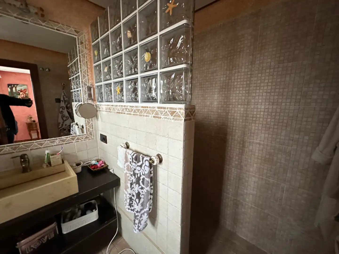 Bany de Casa o xalet en venda en Venta de Baños amb Calefacció, Jardí privat i Alarma