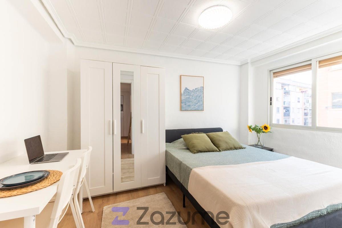 Flat for share in Carrer del Pare Viñas, Els Orriols, Rascanya