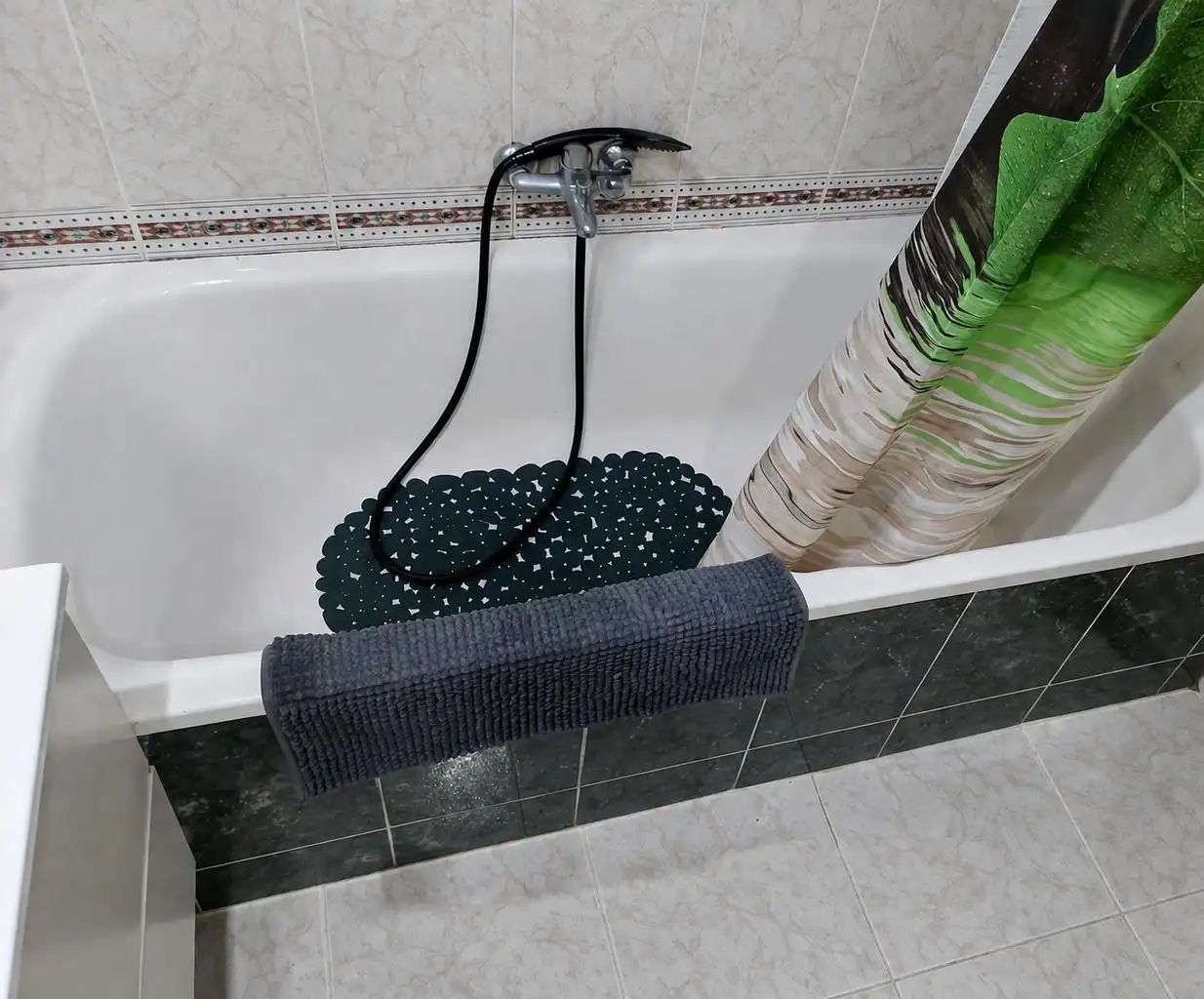 Bathroom of Flat for sale in Alcàsser  with Furnished