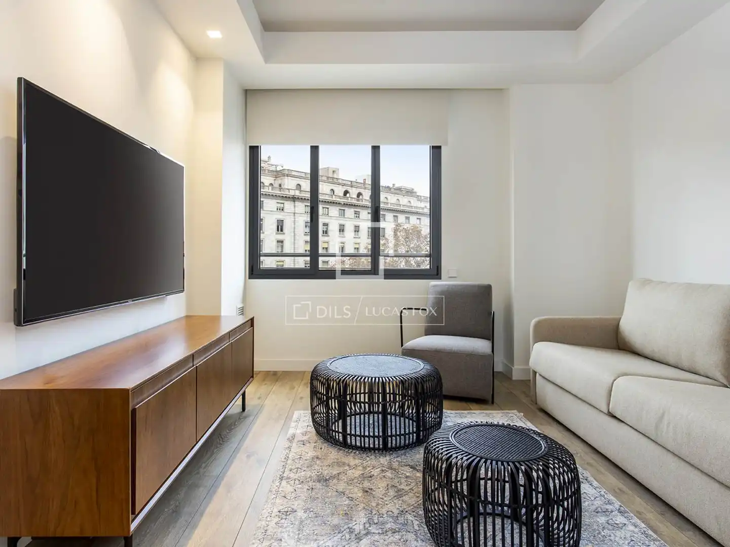 Living room of Flat for rent in Barcelona  with Air Conditioner, Heating and Parquet flooring