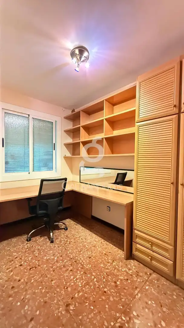 Piso con terraza en venta en Felip Ii, imagen 30