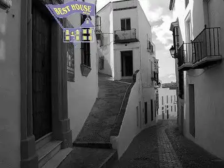 Vista exterior de Casa adosada en venda en Arcos de la Frontera amb Moblat