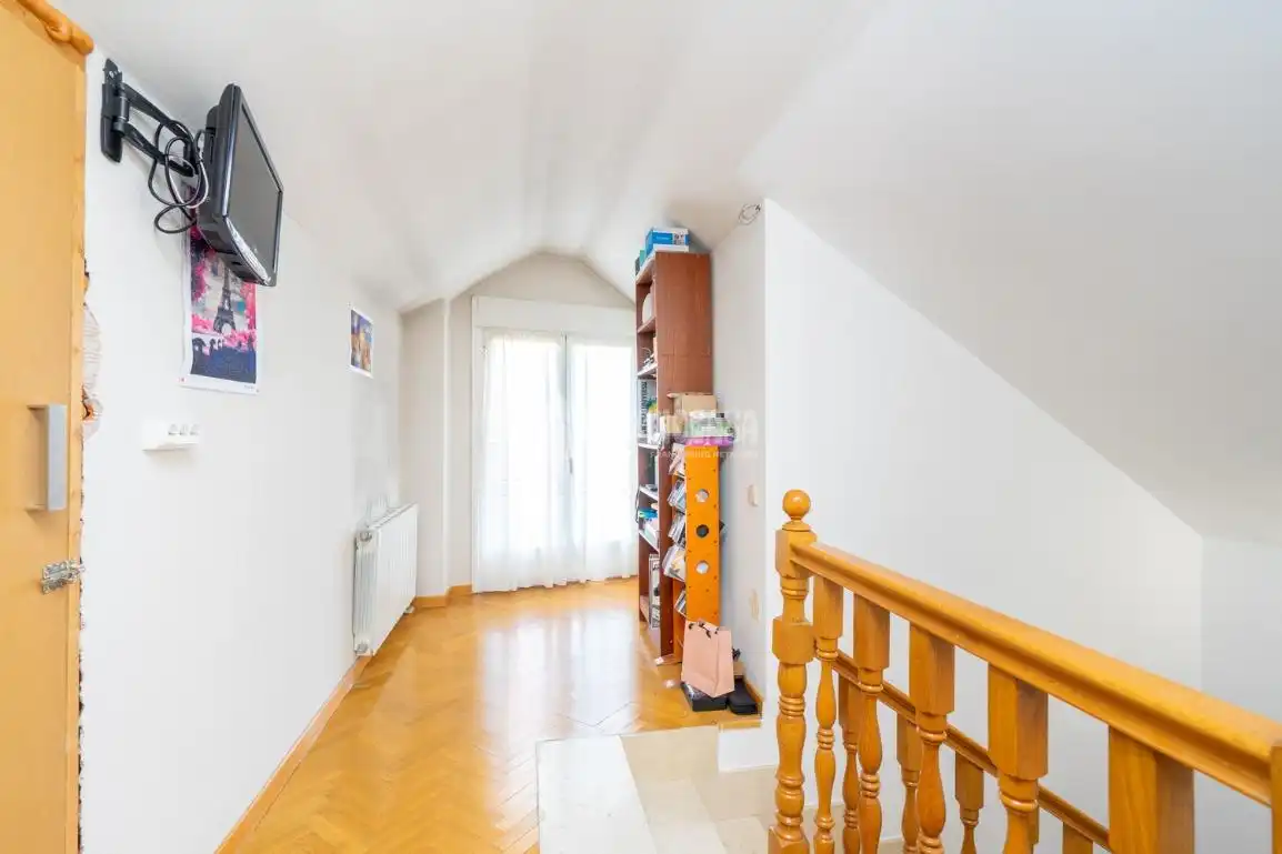 Casa adosada en venta en Colmenar Viejo con Calefacción, Terraza y Trastero