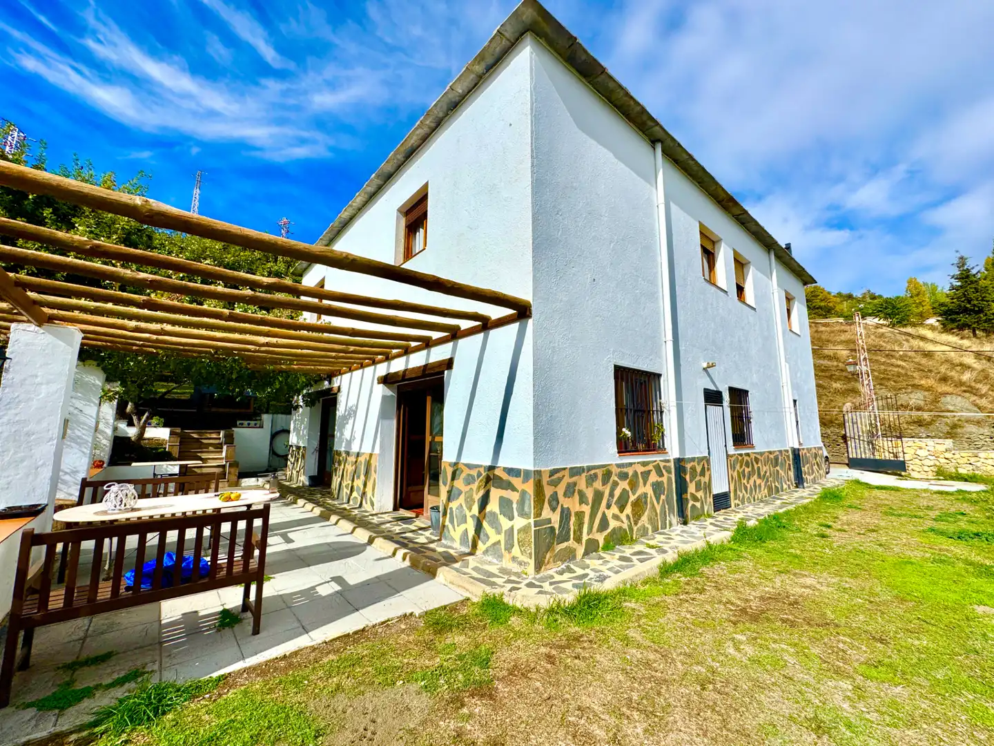 Vista exterior de Casa o chalet en venta en Bérchules con Calefacción, Jardín privado y Terraza