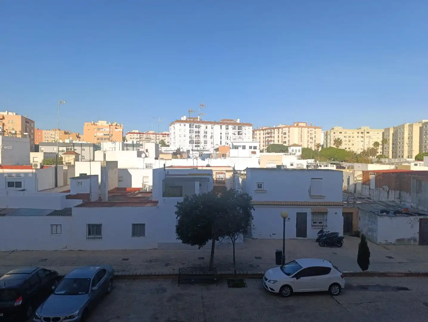 Vista exterior de Pis en venda en San Fernando