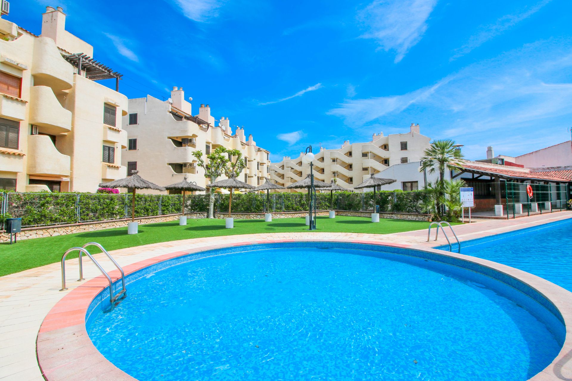 Vista exterior de Apartamento en venta en Dénia con Aire acondicionado, Calefacción y Terraza